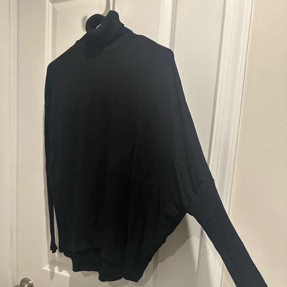 Third By Cee. Turtleneck Top. Size S/M - image 4